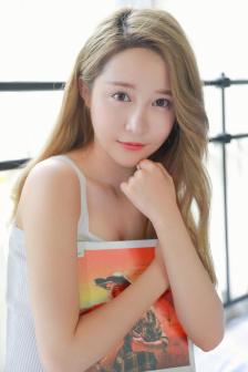 低头看着我是怎么玩你有镜子